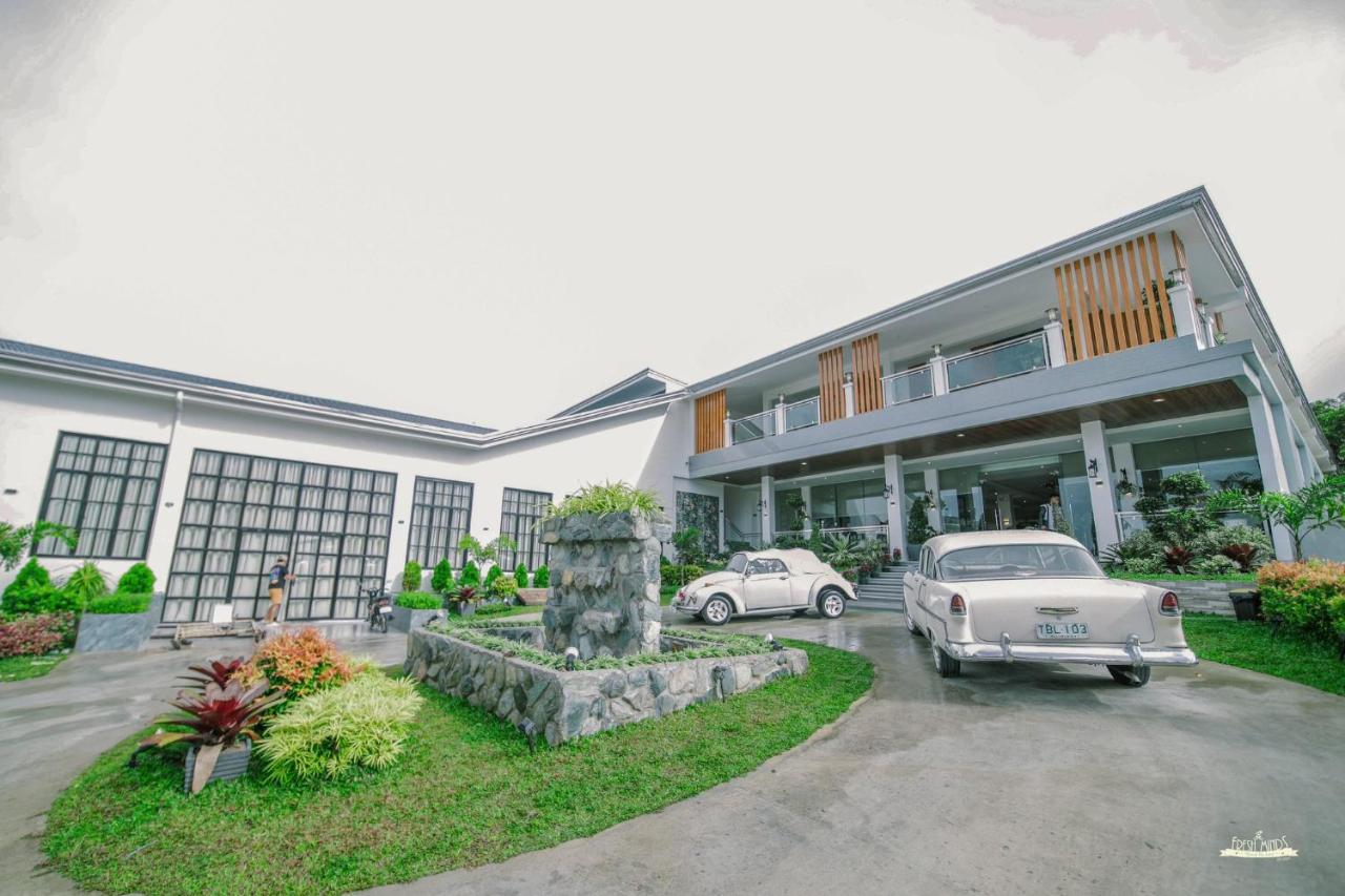 Casa La Silvinas Hotel & Event Resort タガイタイ エクステリア 写真